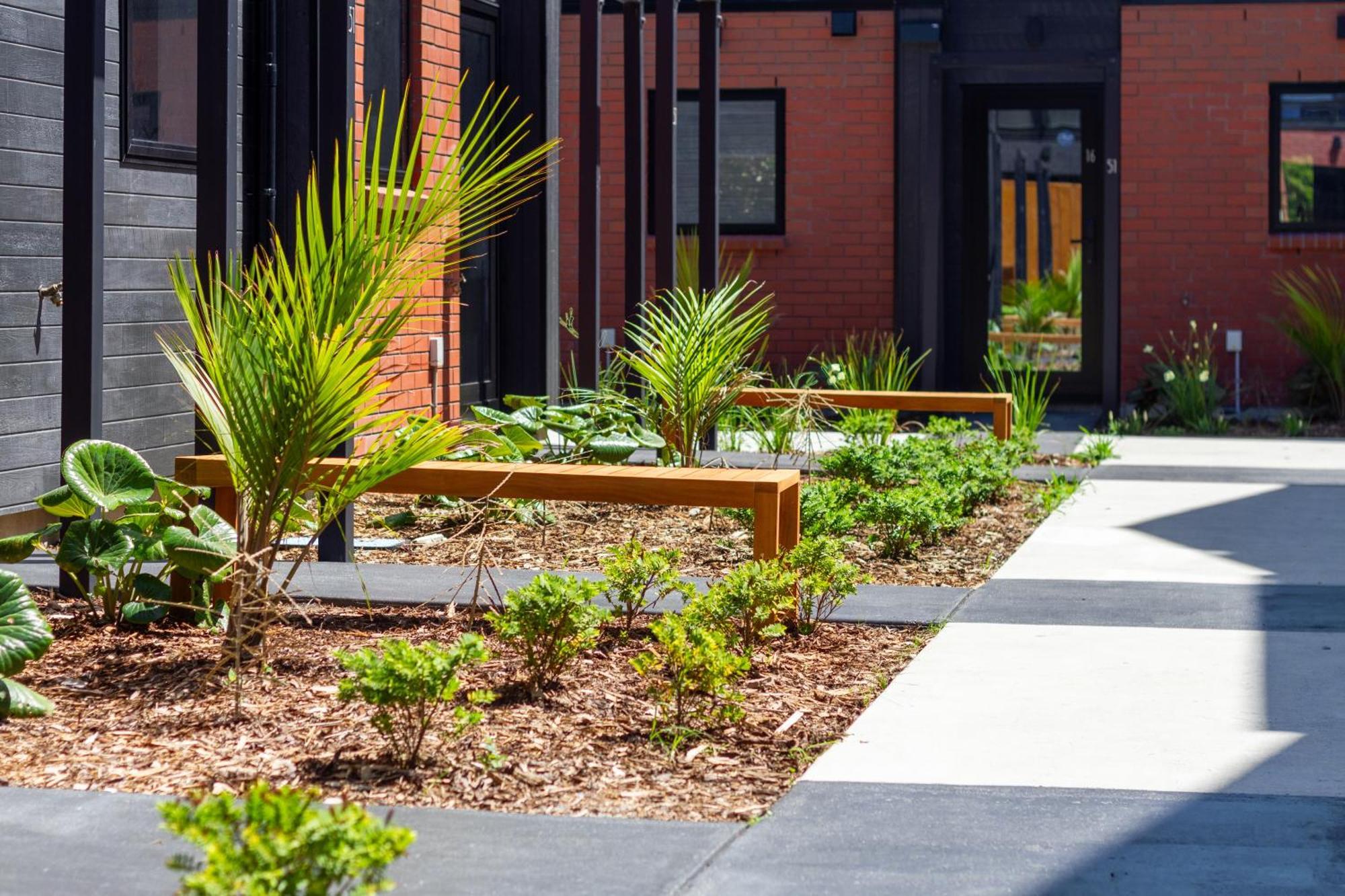 Conveniently Located 2Br Townhouse In West Akl Lejlighed Auckland Eksteriør billede